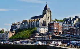 Notre Nid - Grande Terrasse Privee En Bord De Mer, Au Coeur Du Quartier Historique Du Treport ! Wifi