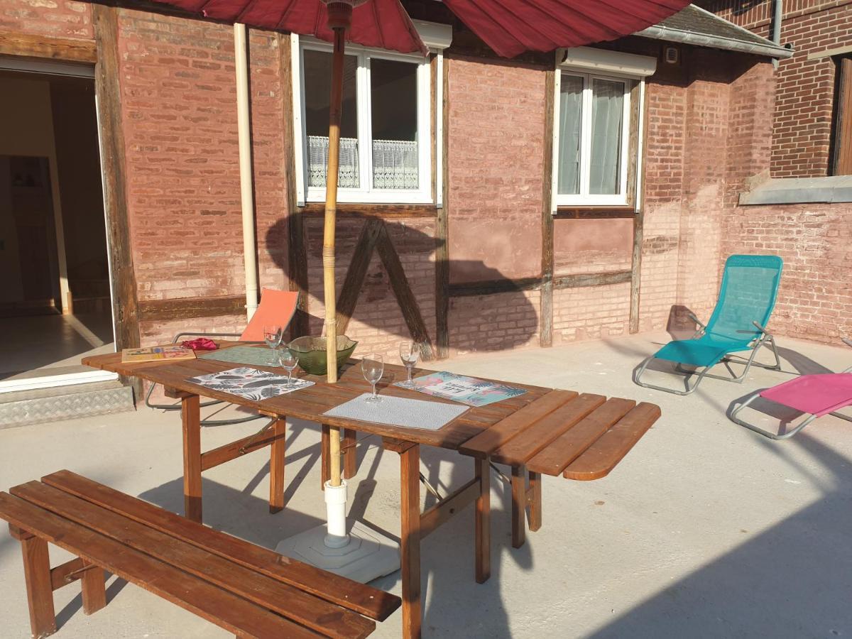Notre Nid - Grande Terrasse Privee En Bord De Mer, Au Coeur Du Quartier Historique Du Treport ! Wifi Le Tréport Buitenkant foto