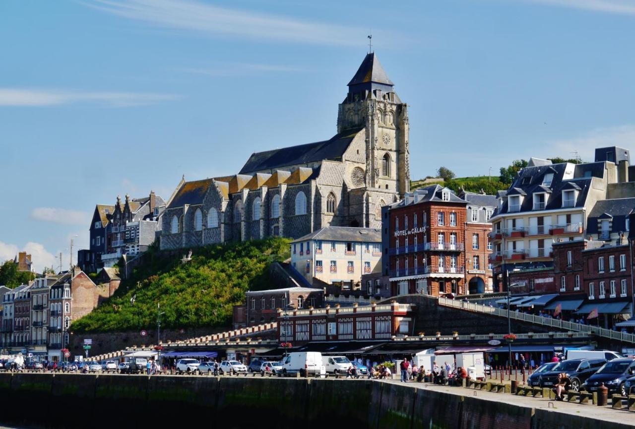 Notre Nid - Grande Terrasse Privee En Bord De Mer, Au Coeur Du Quartier Historique Du Treport ! Wifi Le Tréport Buitenkant foto